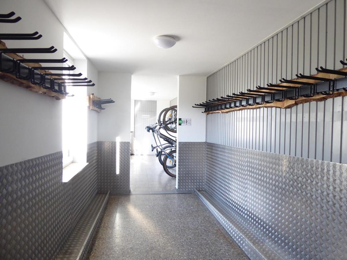Cityloft Pool Sauna 5 Personen Balkon Grill Apartment *